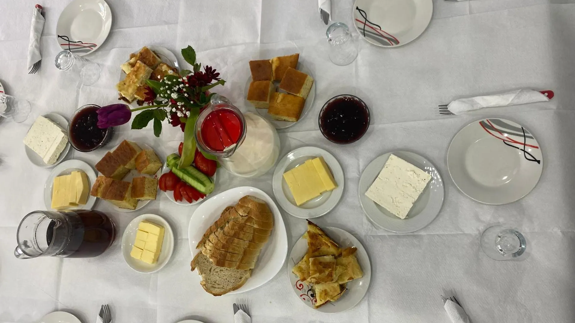 Hotel Epoka شكودر