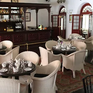 Royal Bar & Hotel Kandy